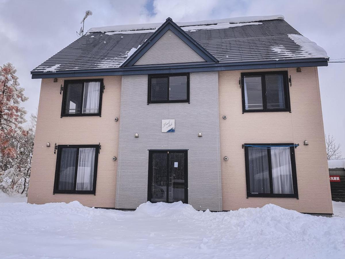Trailside Apartments Niseko Куттян Экстерьер фото