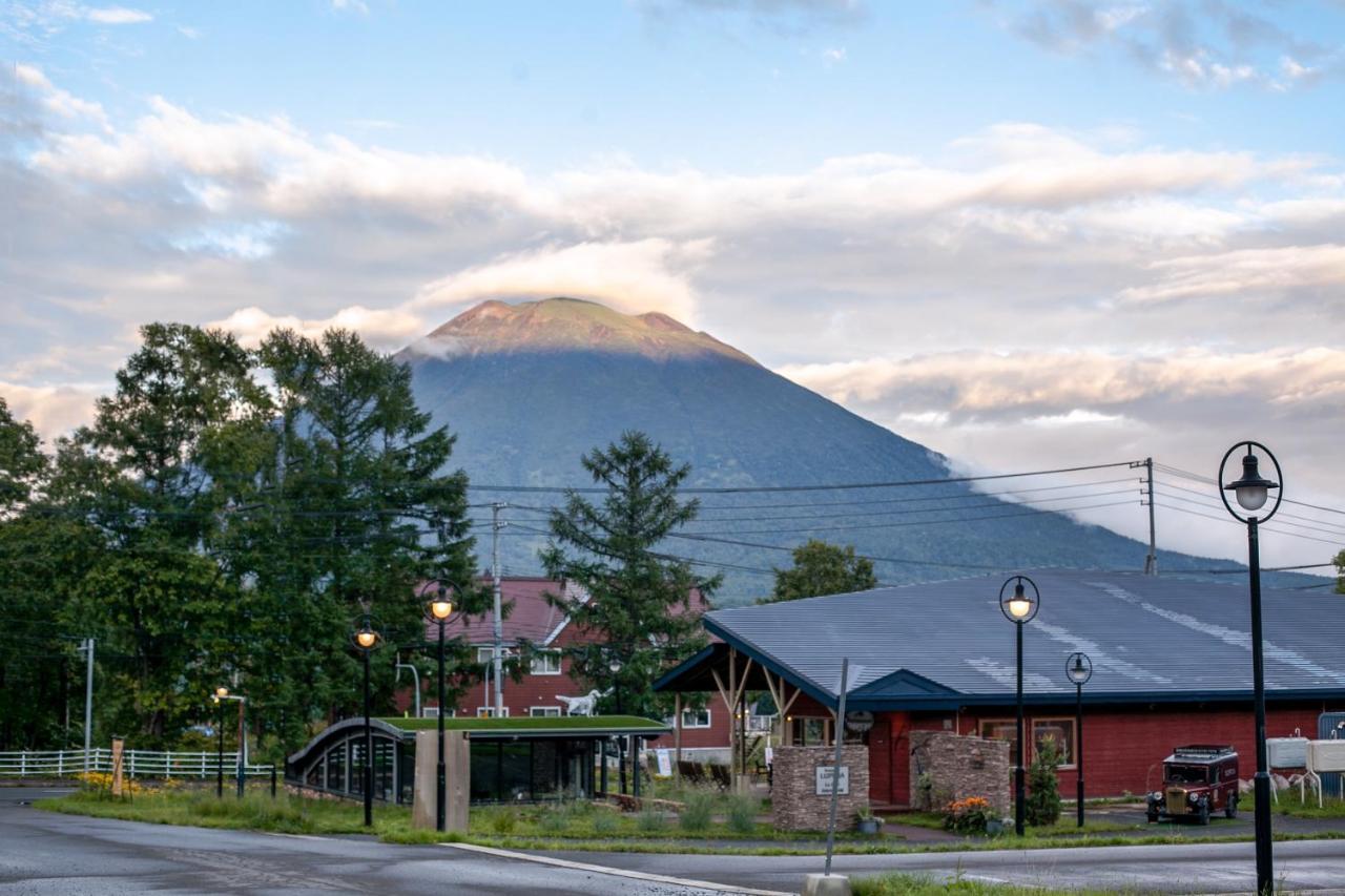 Trailside Apartments Niseko Куттян Экстерьер фото